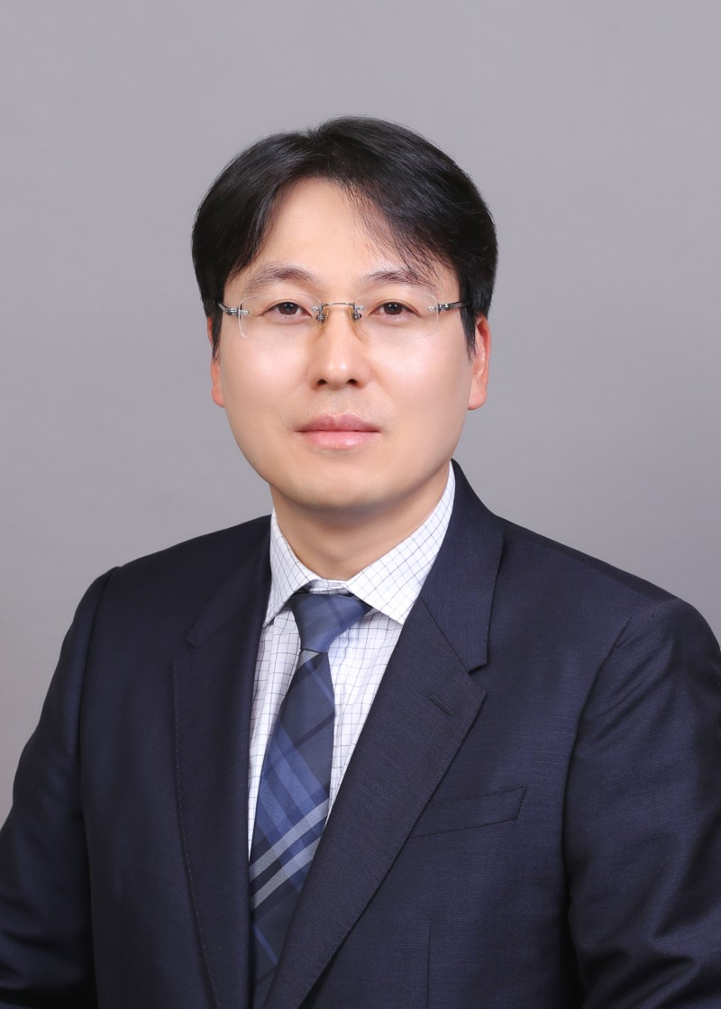 심사위원