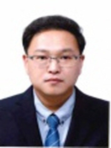 심사위원