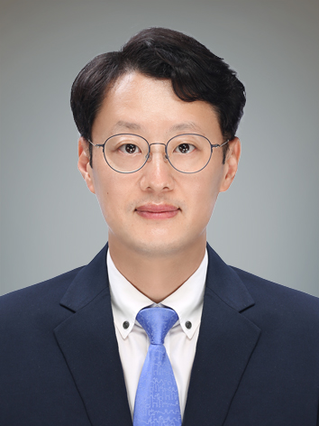 심사위원