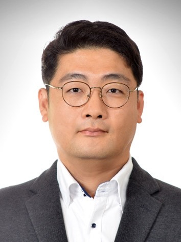 심사위원