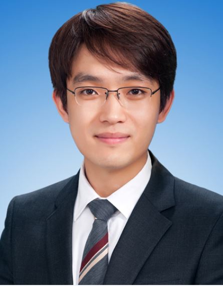 심사위원