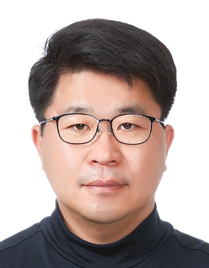 심사위원