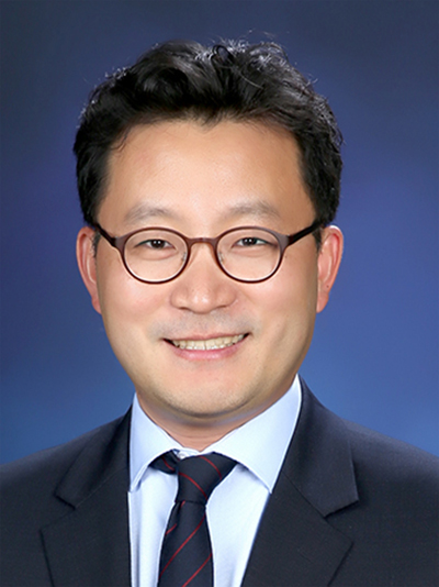 심사위원