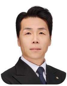 심사위원