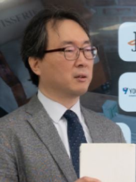 심사위원