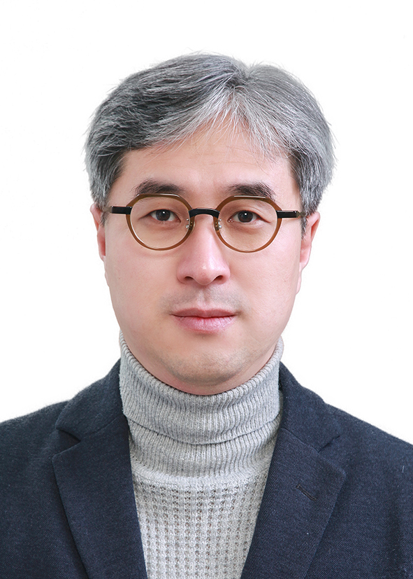 심사위원