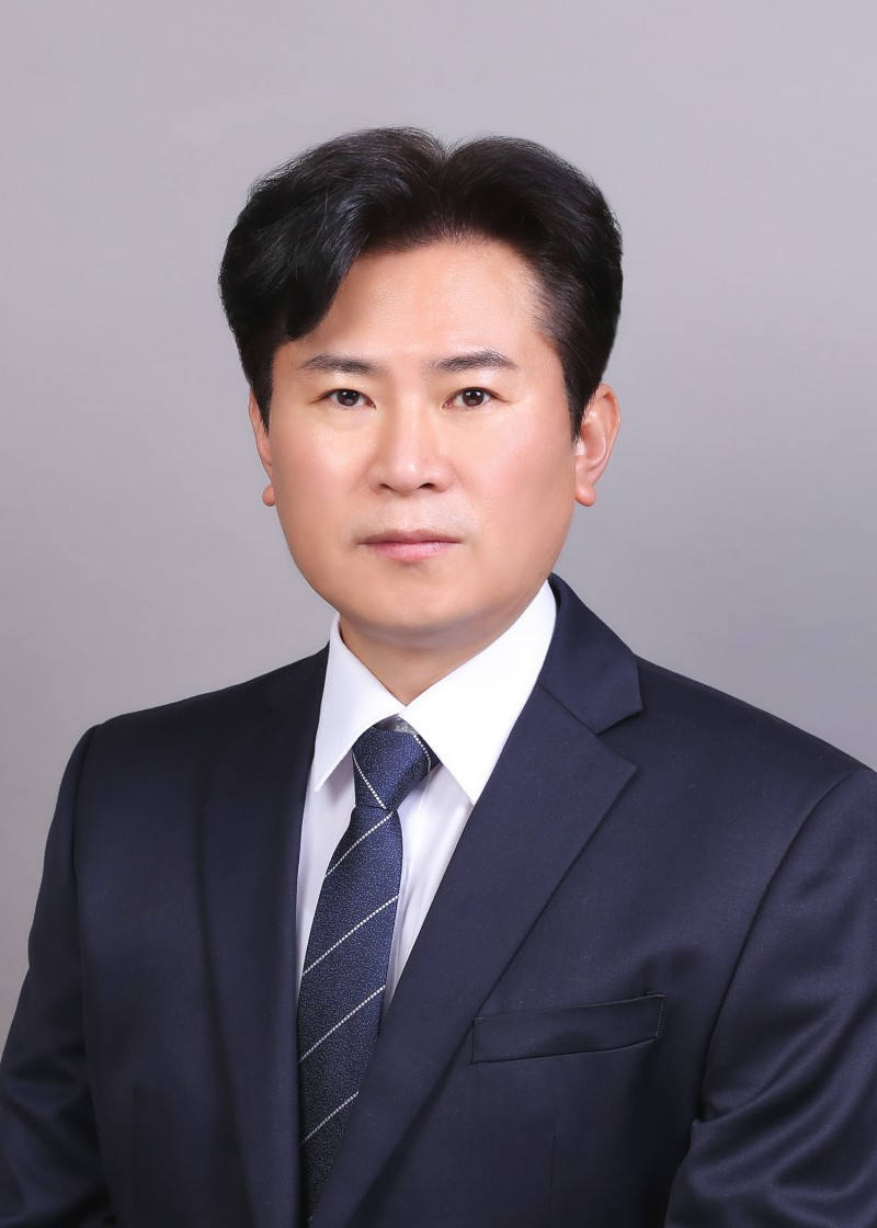 심사위원