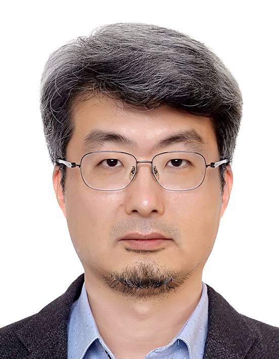 심사위원