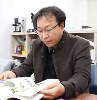 심사위원