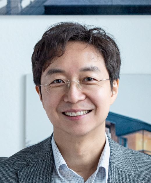 심사위원