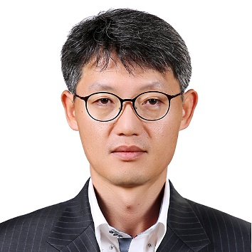 심사위원