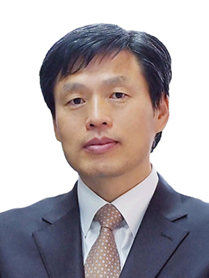 심사위원