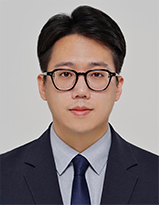 심사위원