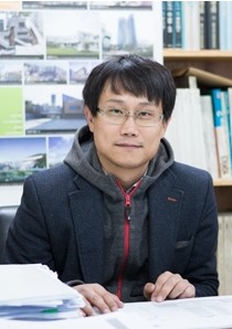 심사위원